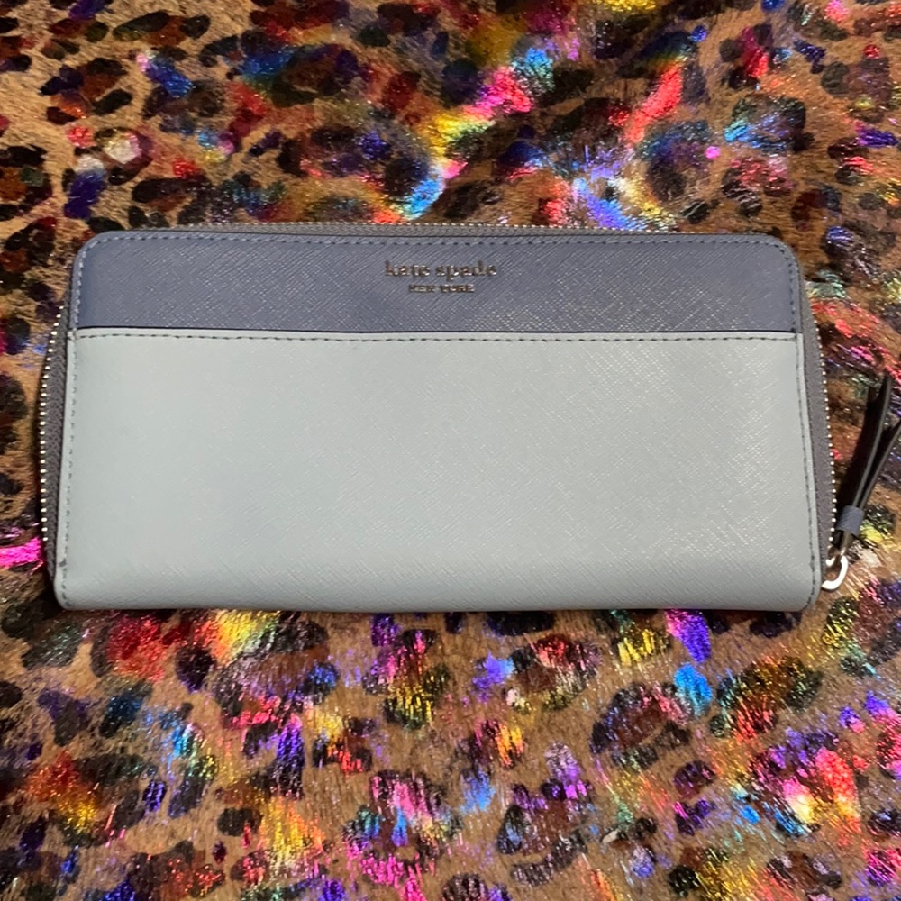 Kate spade light and dark blue accordion wallet